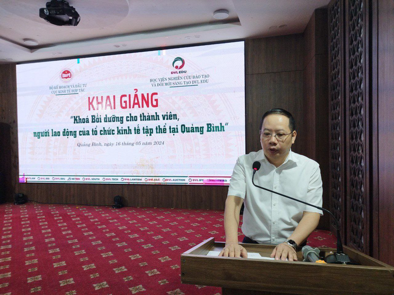 Ông Nguyễn Văn Phong – Chuyên viên Cục Kinh tế hợp tác, Bộ Kế hoạch và Đầu tư