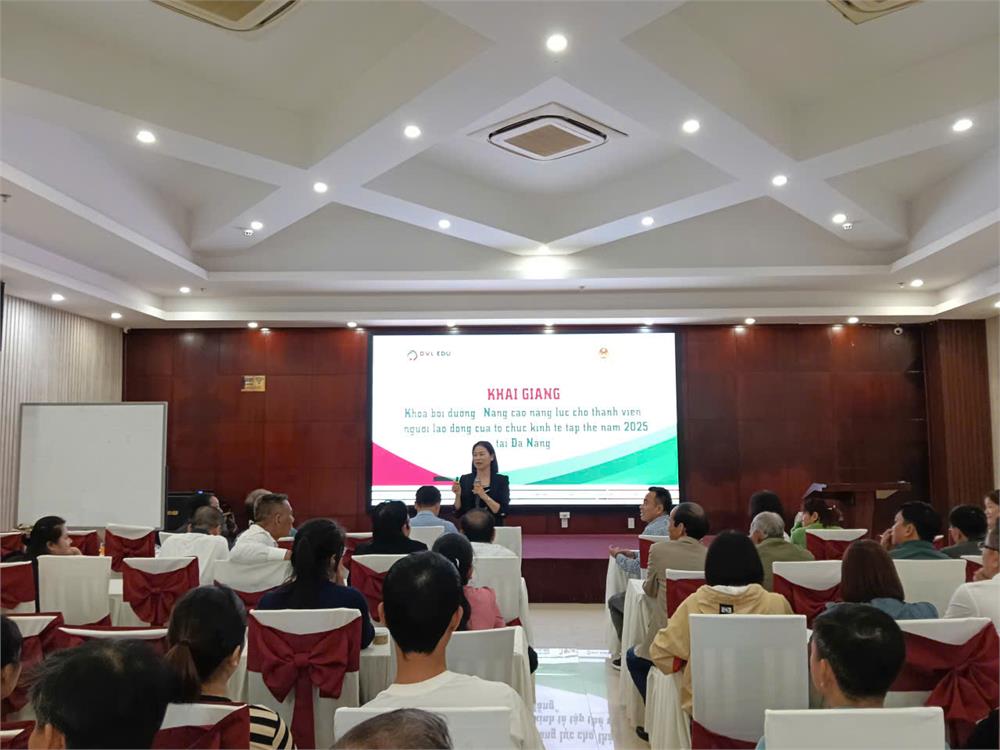 Khai giảng lớp bồi dưỡng nâng cao năng lực cho thành viên, người lao động của tổ chức kinh tế tập thể tại tỉnh Đà Nẵng 