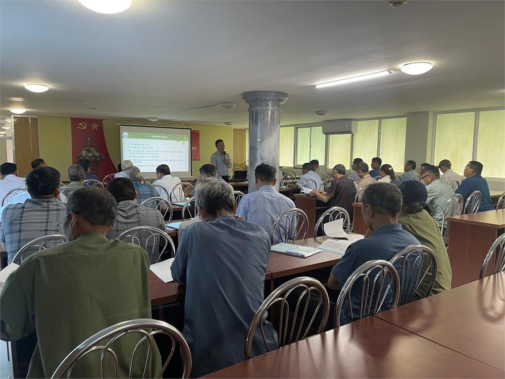 Công ty Cổ phần Sở hữu trí tuệ Davilaw phối hợp với Sở Dân tộc và Tôn giáo tỉnh Cao Bằng tổ chức lớp tập huấn nhằm cung cấp kiến thức, kỹ năng thiết thực về sản xuất, chăn nuôi, chế biến thức ăn và phát triển sản phẩm nông nghiệp theo hướng nâng cao.